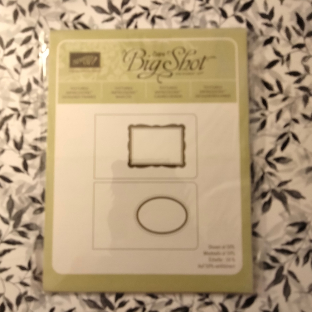 Sizzix Green Picture Frame Accents